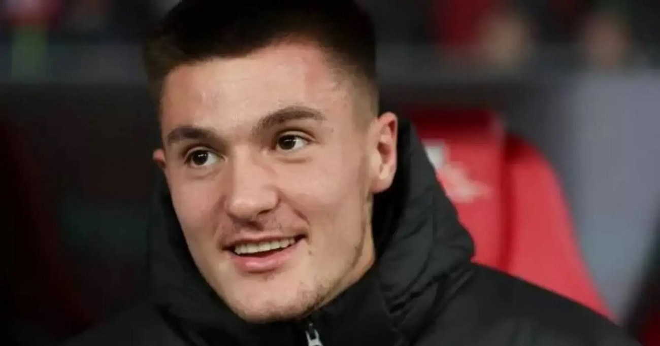 Benjamin Sesko Và Trận Ra Mắt Trong Màu Áo Manchester United 2 Sesko không được đưa ra sân ngay từ đầu